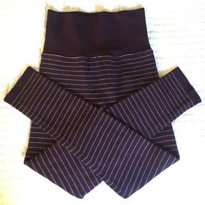 M. Rena Tummy Tuck Sweater Leggings